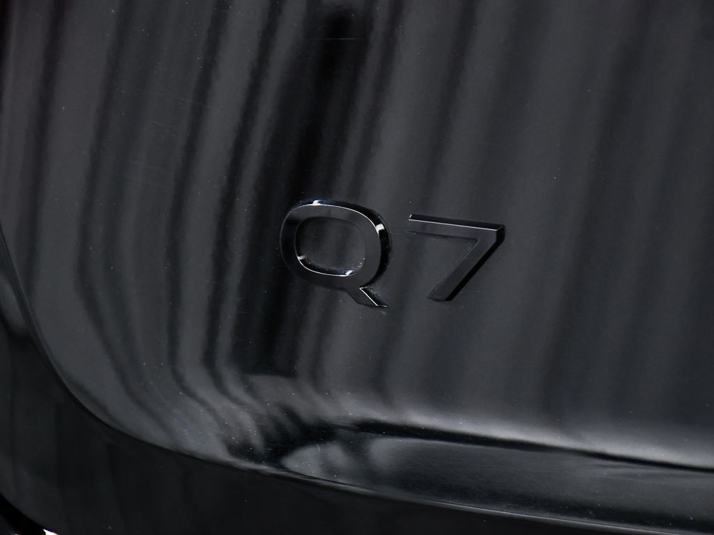 Audi Q7 photo 98