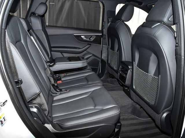 2026 Audi Q7 55 Premium Plus - 23050308 - 49