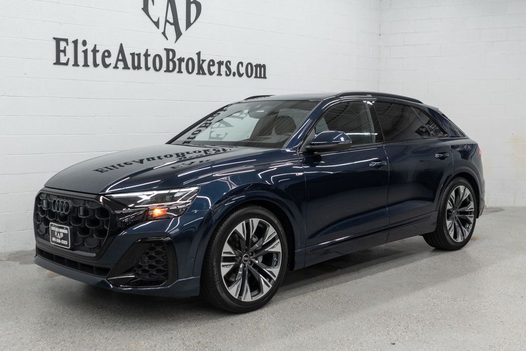 Audi Q8 photo 47