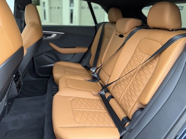 2026 Audi RS Q8 performance quattro - 23084014 - 24