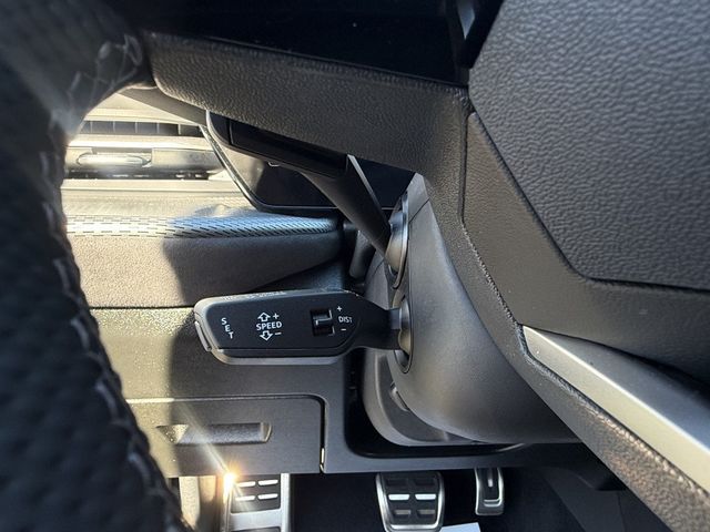 2026 Audi SQ5 Premium Plus 3.0 TFSI quattro w/ Black Optic & Warm Weather - 23099990 - 9