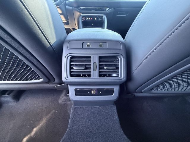 2026 Audi SQ5 Premium Plus 3.0 TFSI quattro w/ Black Optic & Warm Weather - 23099990 - 23
