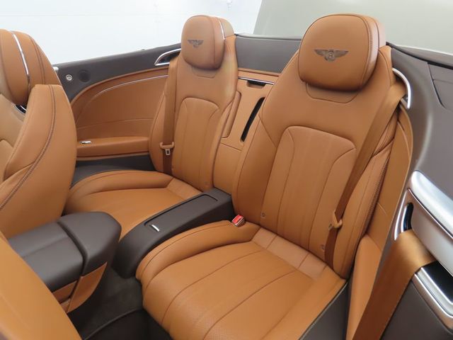 2026 Bentley Continental GTC - 22934899 - 28