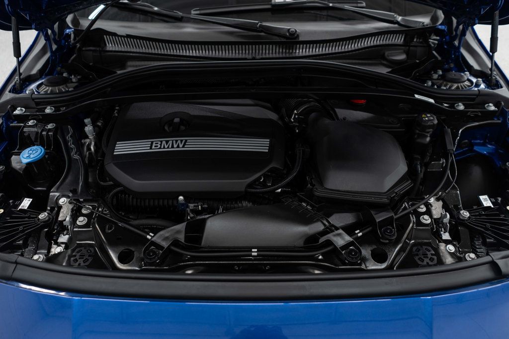 BMW 2 Series photo 37
