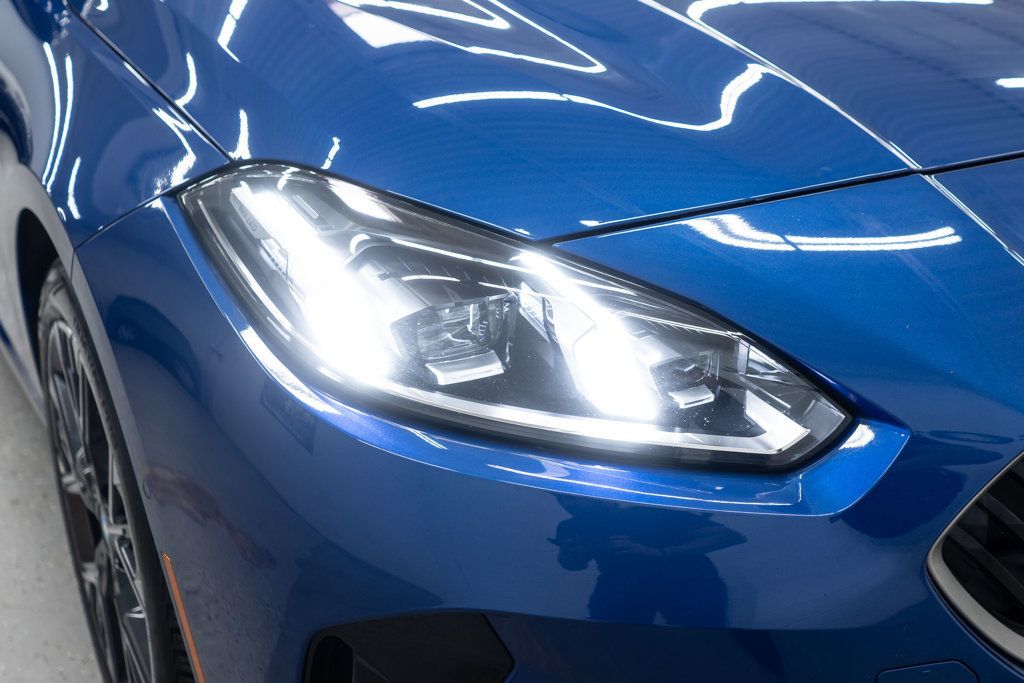 BMW 2 Series photo 39