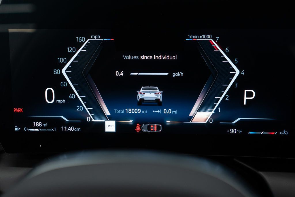 BMW 2 Series photo 19