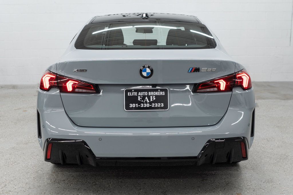 BMW 2 Series photo 4