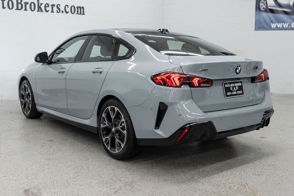 BMW 2 Series photo 51