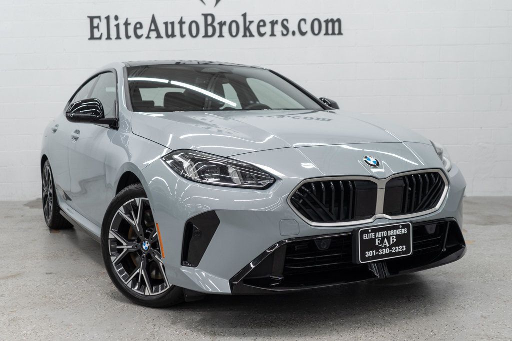 BMW 2 Series photo 7