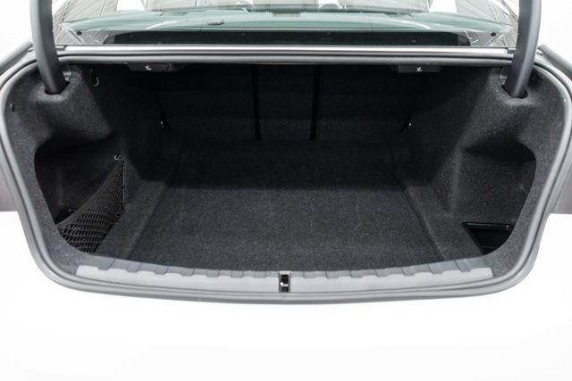 2026 BMW 3 Series 330i NA xDrive - 23060054 - 27