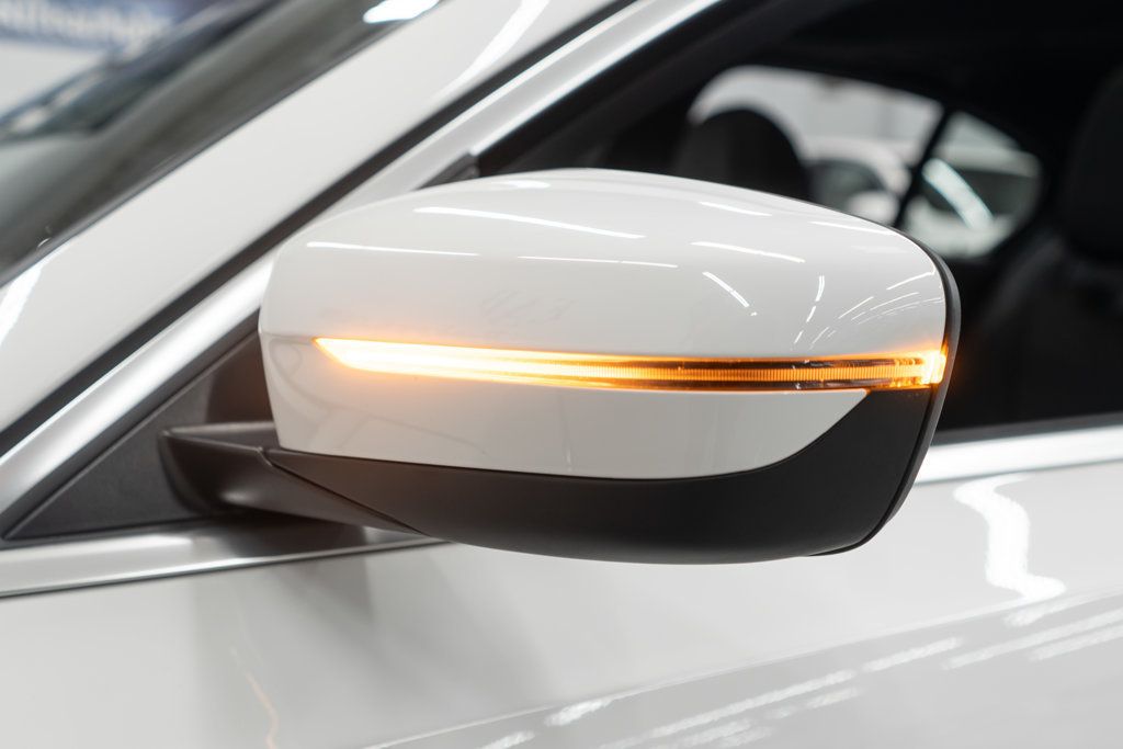 BMW 3 Series photo 41