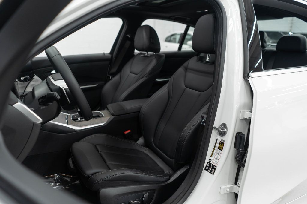 BMW 3 Series photo 9