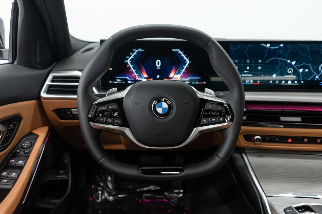 BMW 3 Series photo 16