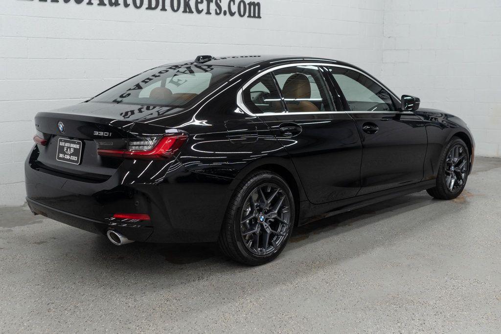 BMW 3 Series photo 39