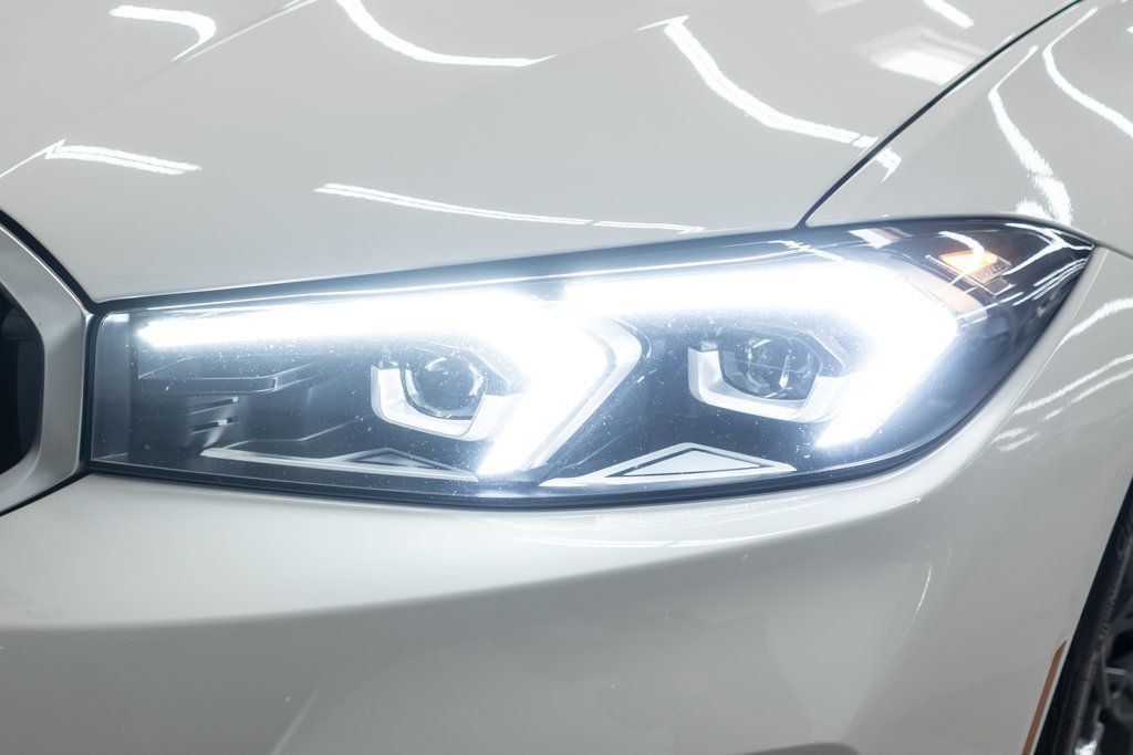 BMW 3 Series photo 43