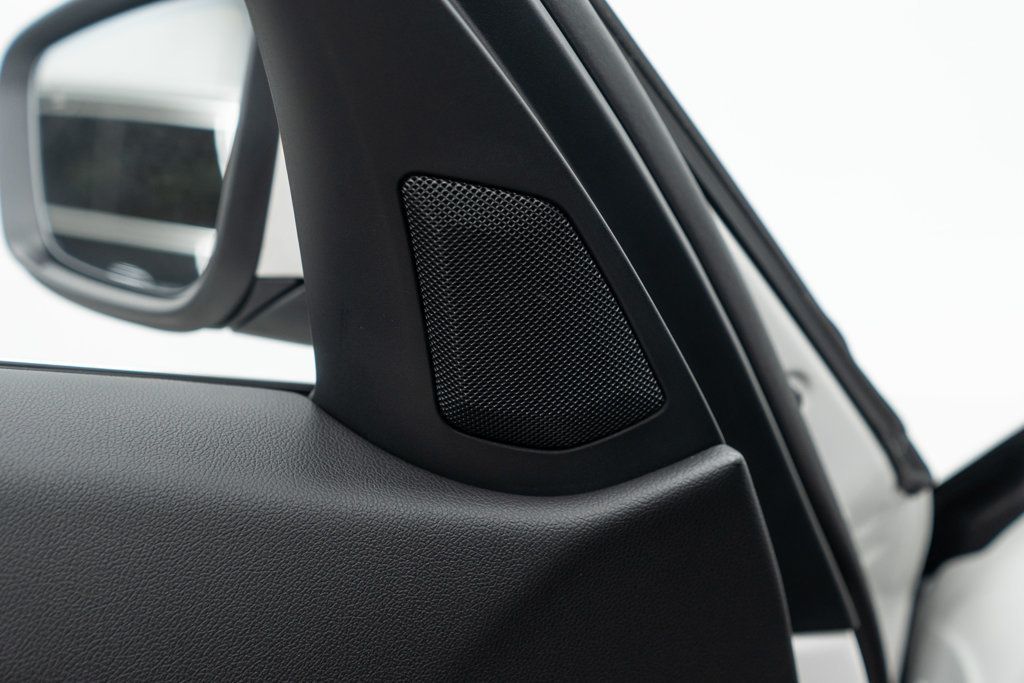 BMW 3 Series photo 48