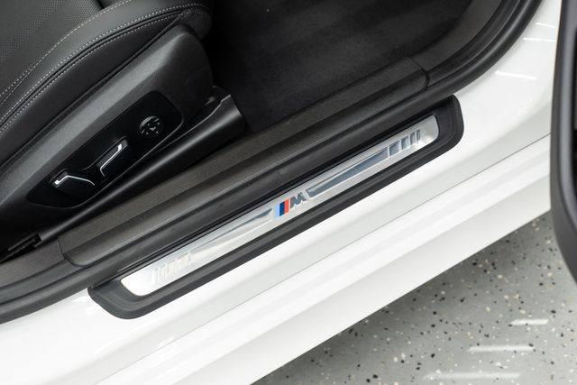 2026 BMW 3 Series 330i xDrive - 23042550 - 11