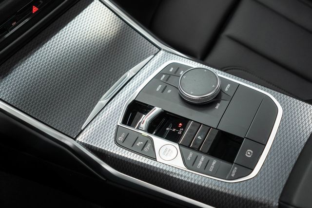 2026 BMW 3 Series 330i xDrive - 23042550 - 19