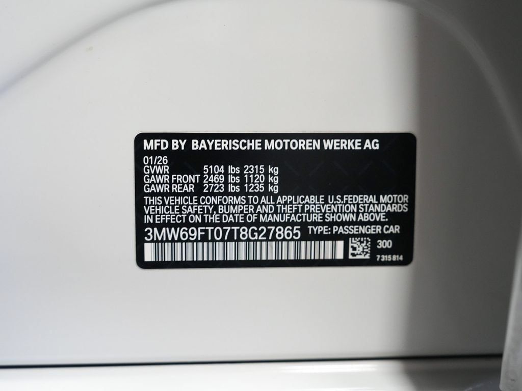 BMW 3 Series photo 15