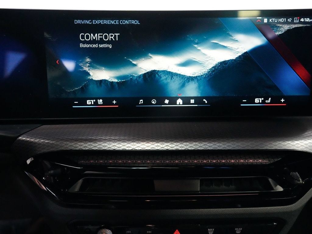 BMW 3 Series photo 21