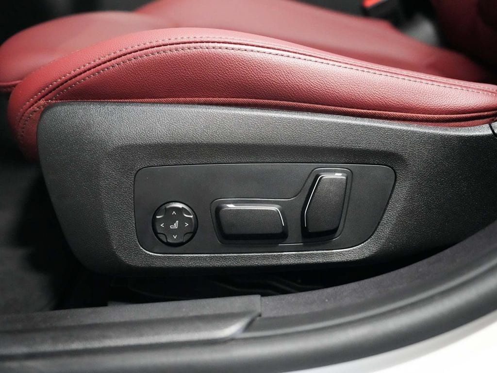 BMW 3 Series photo 34