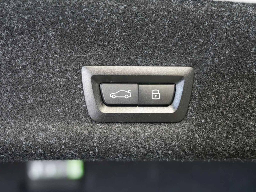 BMW 3 Series photo 46