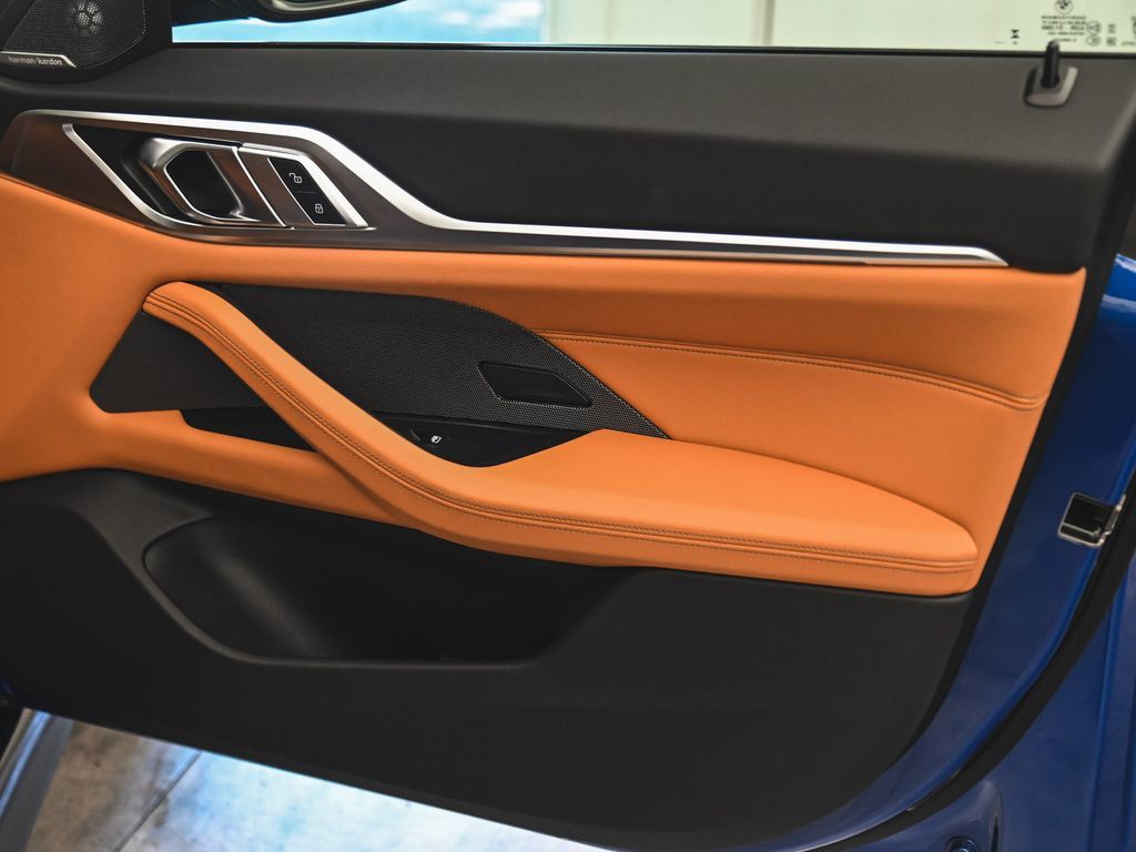 BMW 4 Series photo 11