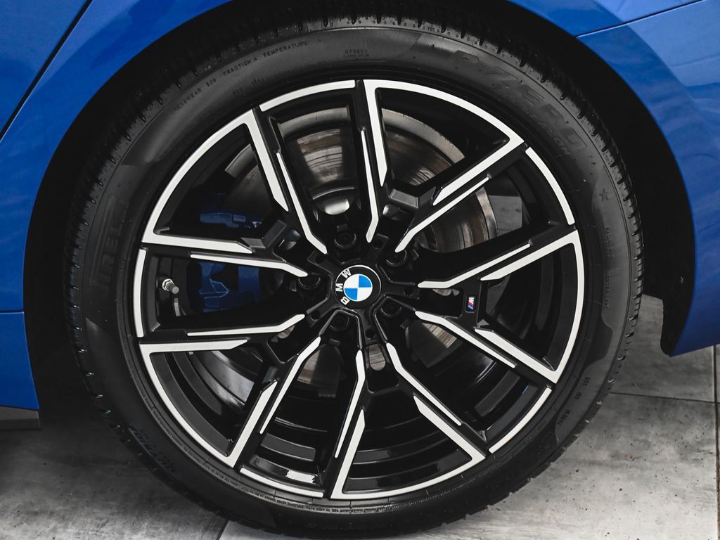 BMW 4 Series photo 7