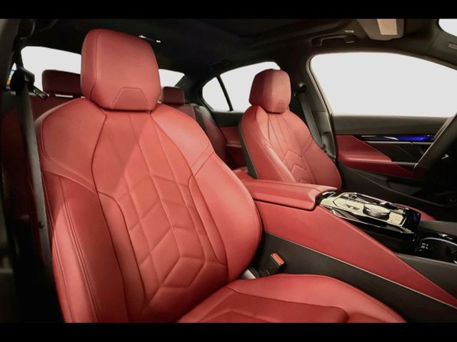 2026 BMW 5 Series 530i - 23090801 - 13