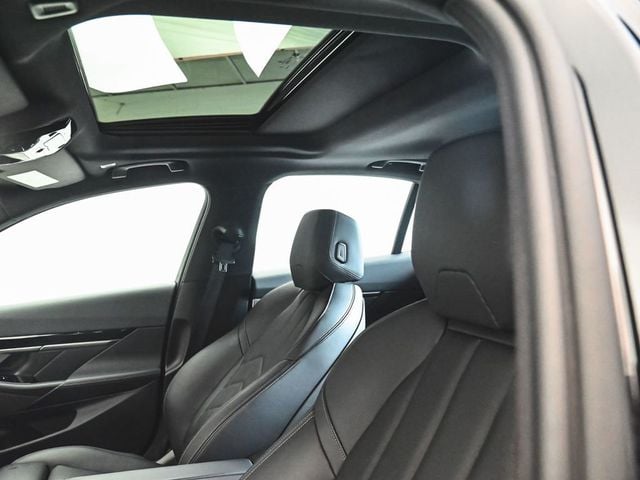 2026 BMW 5 Series 530i xDrive - 23003131 - 31