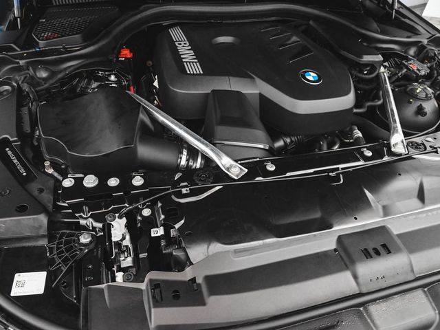 2026 BMW 5 Series 530i xDrive - 23003131 - 37