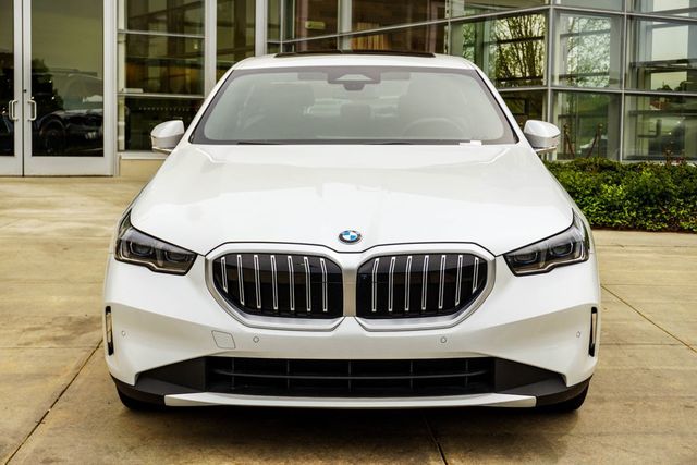 2026 BMW 5 Series 530i xDrive - 23007003 - 6