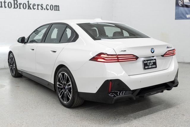 2026 BMW 5 Series 530i xDrive - 22969690 - 41