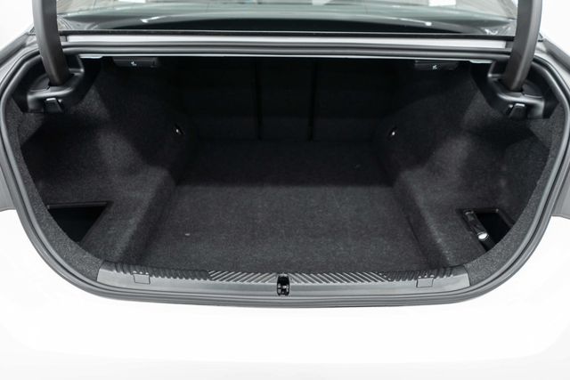 2026 BMW 5 Series 530i xDrive - 22969690 - 42