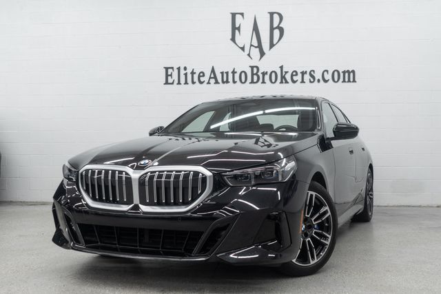 2026 BMW 5 Series 530i xDrive - 22969692 - 0