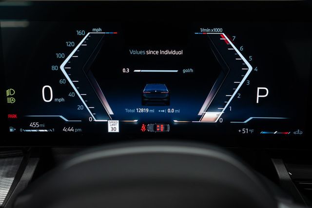 2026 BMW 5 Series 530i xDrive - 22969692 - 17