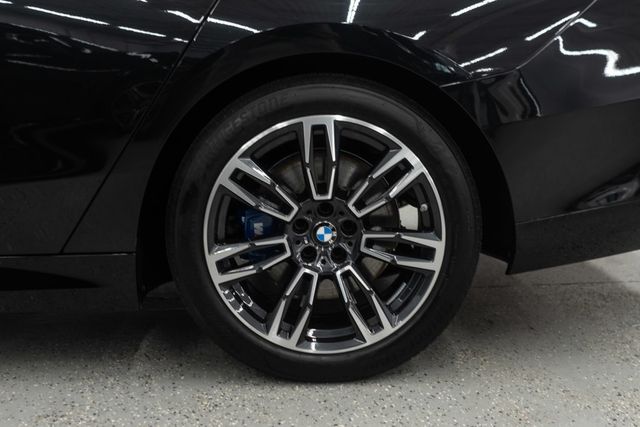 2026 BMW 5 Series 530i xDrive - 22969692 - 38