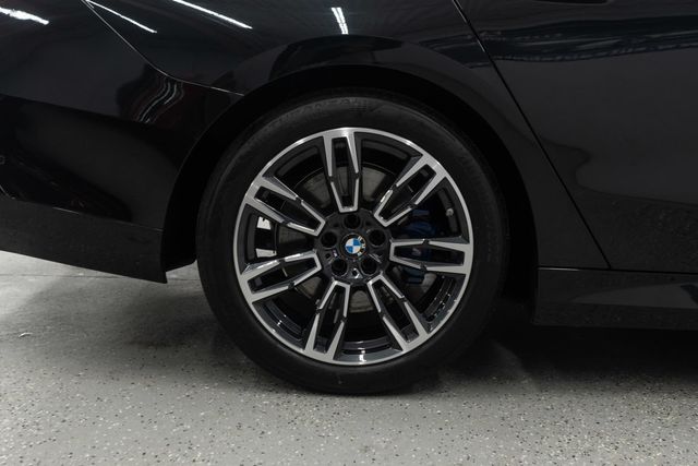 2026 BMW 5 Series 530i xDrive - 22969692 - 39