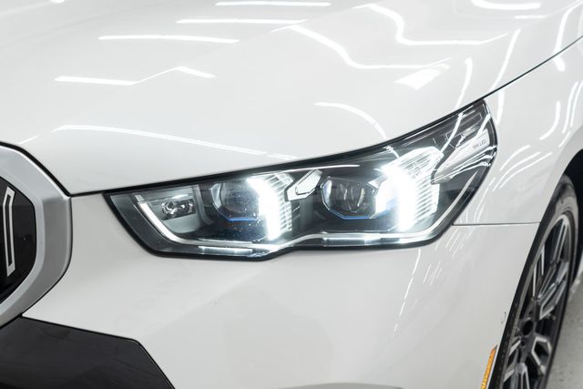 2026 BMW 5 Series 530i xDrive - 23039777 - 41
