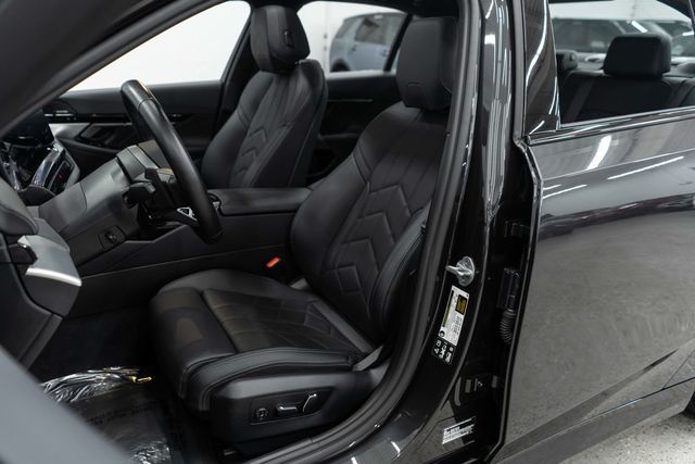 2026 BMW 5 Series 530i xDrive - 23039778 - 8