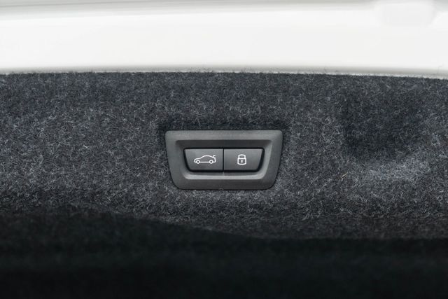 2026 BMW 5 Series 530i xDrive - 23050063 - 33