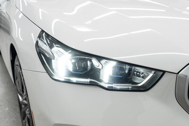 2026 BMW 5 Series 530i xDrive - 23050063 - 44
