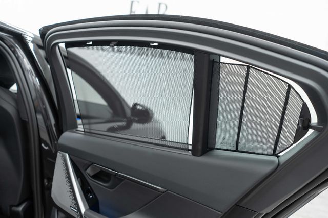 2026 BMW 5 Series 530i xDrive - 23050066 - 11