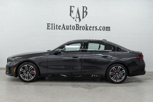 2026 BMW 5 Series 530i xDrive - 23050066 - 1