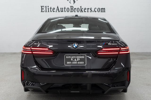 2026 BMW 5 Series 530i xDrive - 23050066 - 3