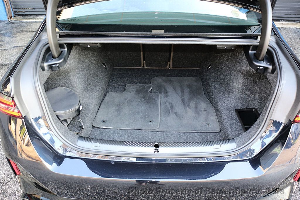 2026 BMW 5 Series 540i xDrive - 23002893 - 7