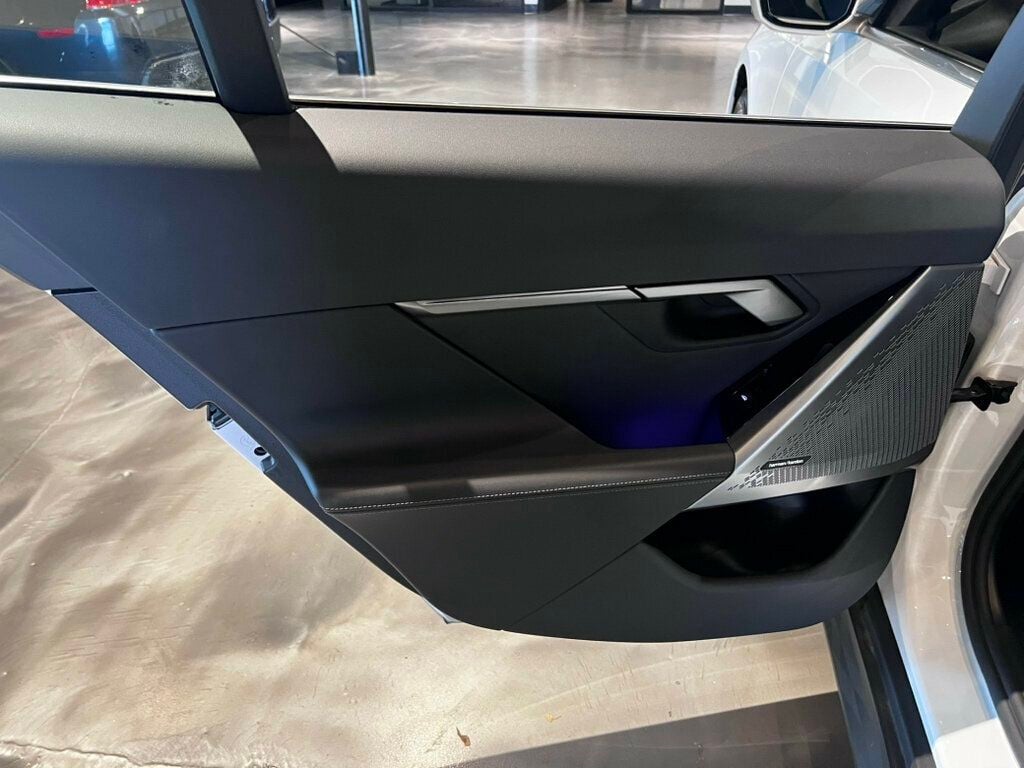 2026 BMW 5 Series AWD/Heads-UpDisplay/RemoteStart/SurroundView/HtdSteeringWheel - 23063764 - 20