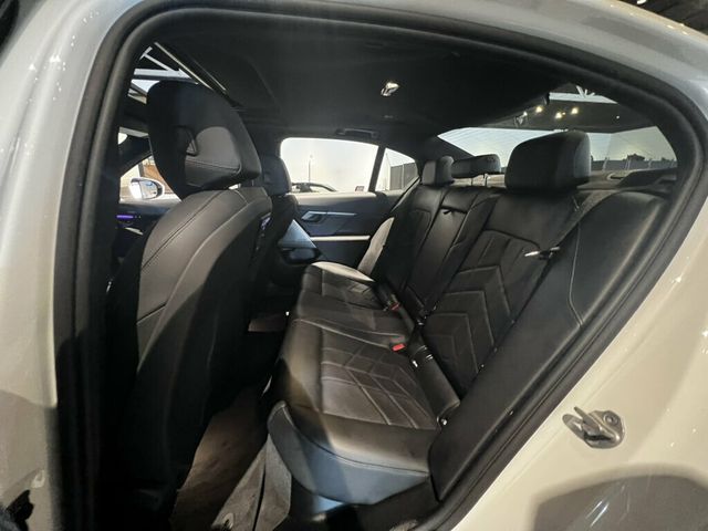2026 BMW 5 Series AWD/Heads-UpDisplay/RemoteStart/SurroundView/HtdSteeringWheel - 23063764 - 22