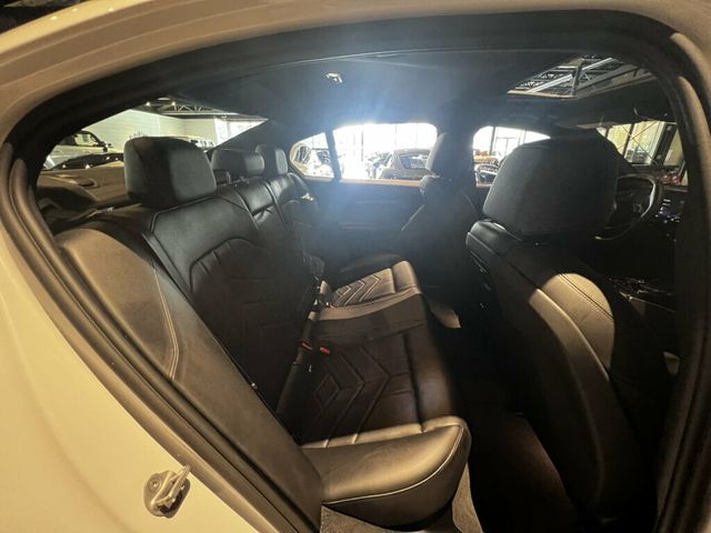2026 BMW 5 Series AWD/Heads-UpDisplay/RemoteStart/SurroundView/HtdSteeringWheel - 23063764 - 26