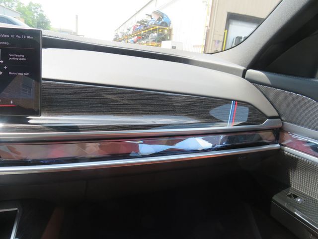 2026 BMW 7 Series 740i xDrive - 23061401 - 16
